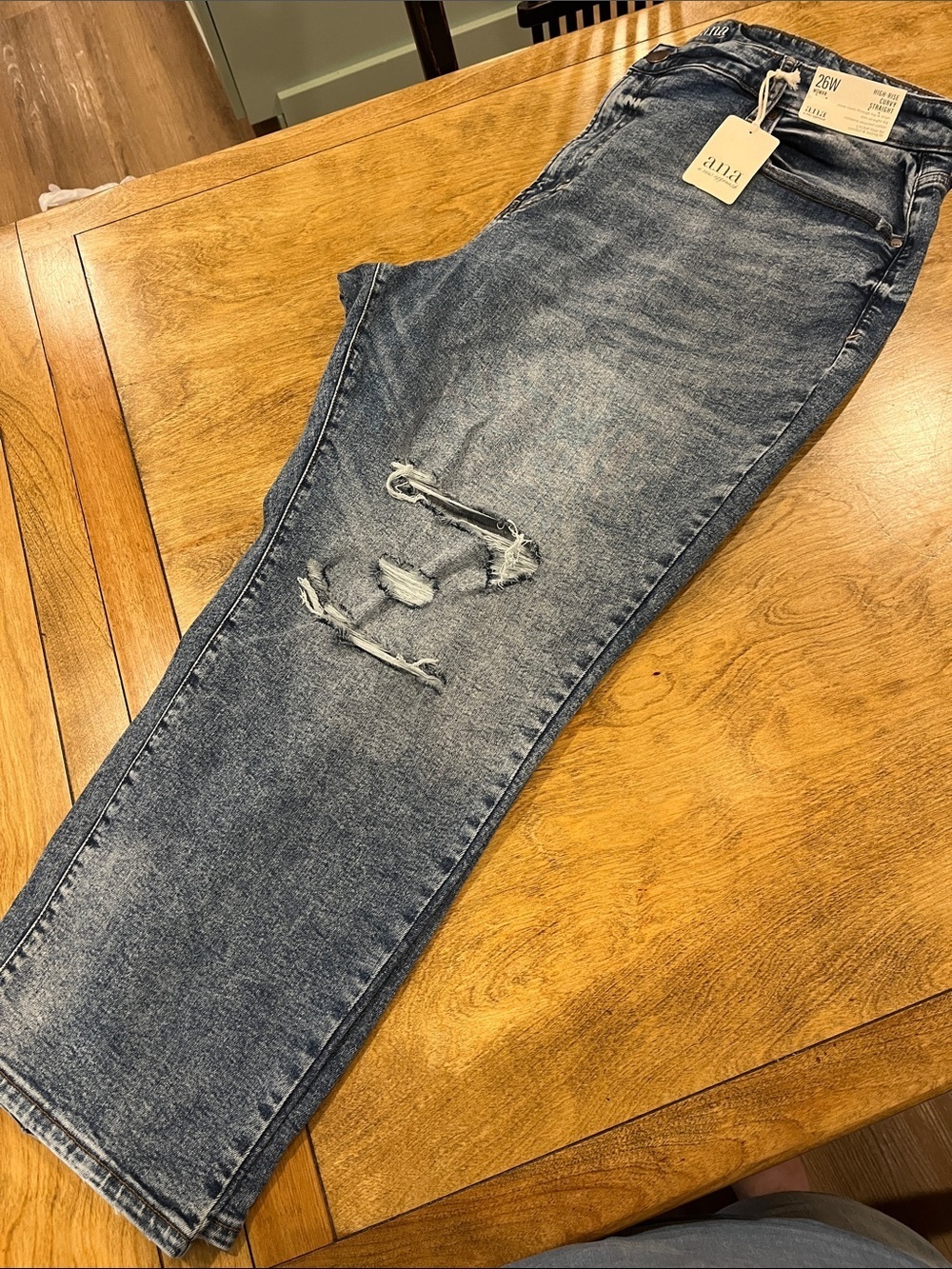 a.n.a NWT High-Rise Curvy Straight Jeans